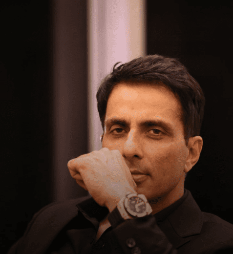 Sonu Sood ने जन्मदिन पर किया बड़ा ऐलान: बुजुर्गों के लिए बनाएंगे आश्रय गृह