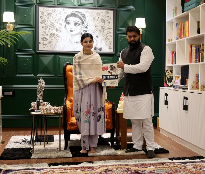 Devi Chitralekha Ji with Nitin Vashisth of Bintin Media at their meeting for Bharat Ek Vishwaguru