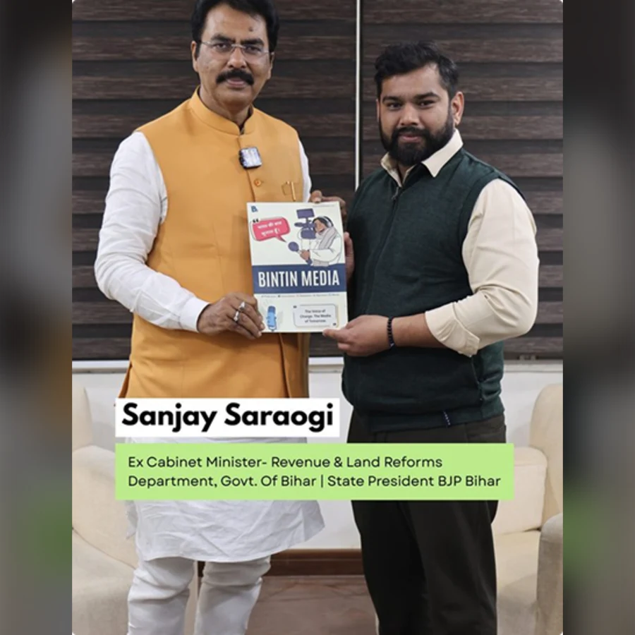 Sanjay Saraogi, former Cabinet Minister, Government of Bihar, with Nitin Vashisth of Bintin Media holding the Bintin Media Magazine