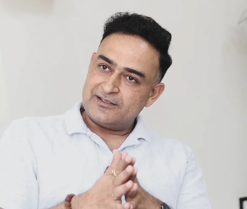 Shri Chaitanya Yogesh Ji, CEO of WorkX Global Inc., in a testimonial interview for Bharat Ek Vishwaguru by Bintin Media